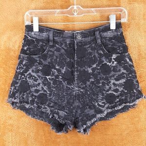 FREE PEOPLE Womens Shorts Size 26 Black Gray Cut Off Floral Embroidered Jean